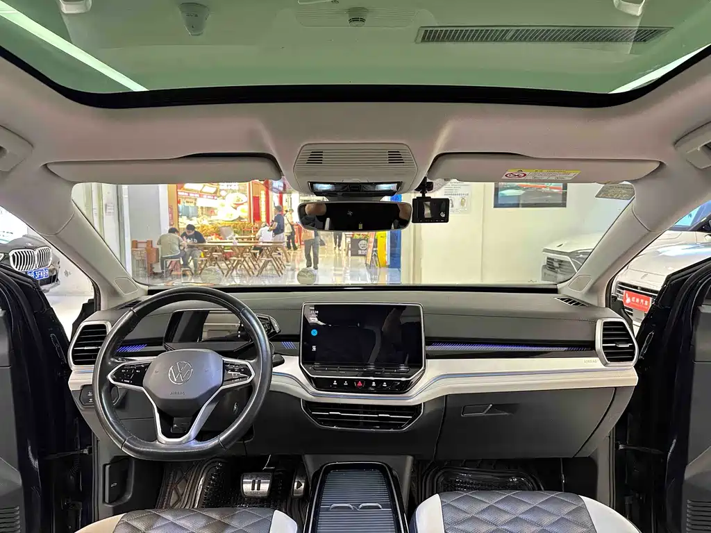 Volkswagen ID.6 Crozz — миниатюра 20