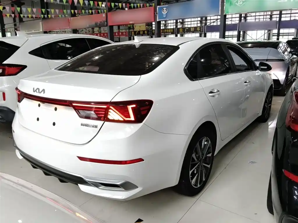 Kia K3 2021 1.5L CVT Fashion