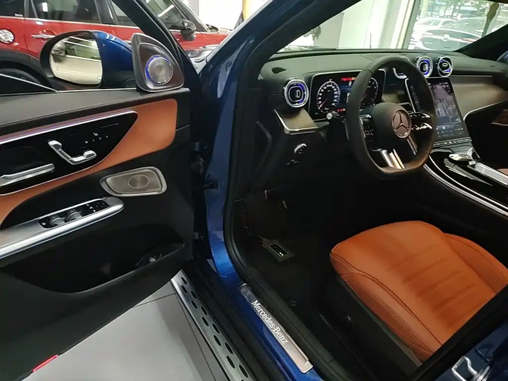 Mercedes-Benz GLC — миниатюра 16