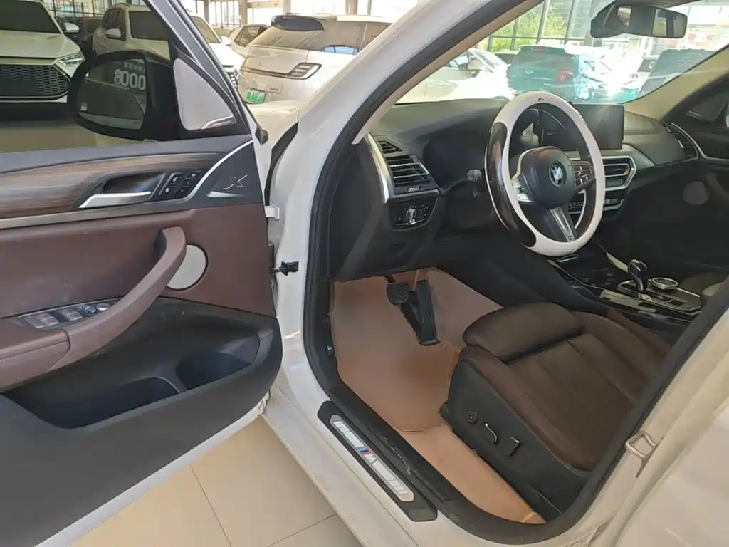 BMW X3 — миниатюра 16