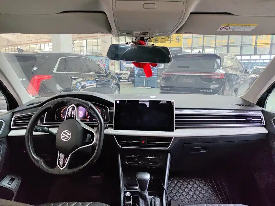 Volkswagen Tiguan L — миниатюра 9