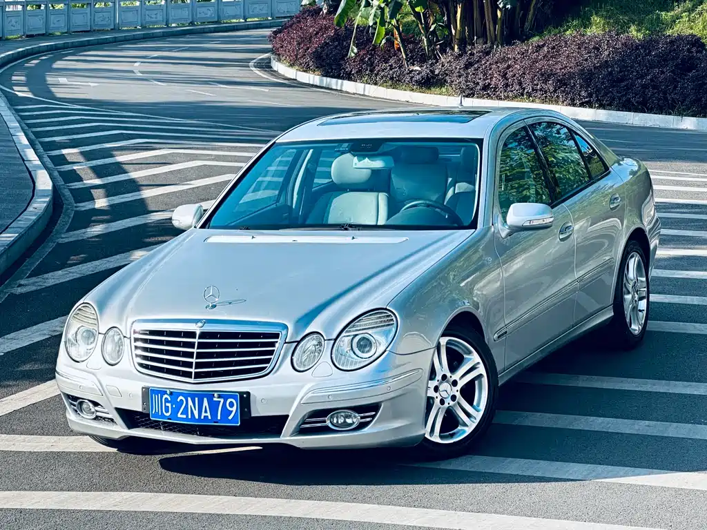 Mercedes-Benz E-Class 2008