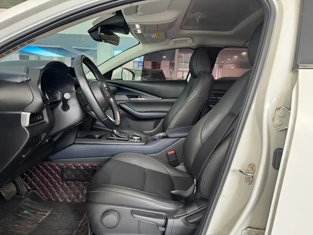 Mazda CX-30 — миниатюра 4