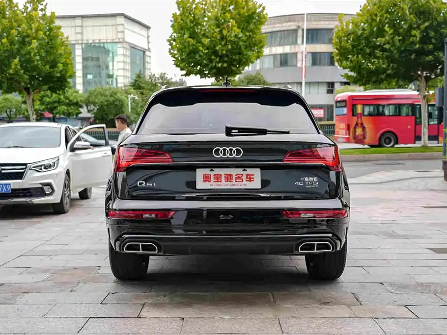 Audi Q5L — миниатюра 16