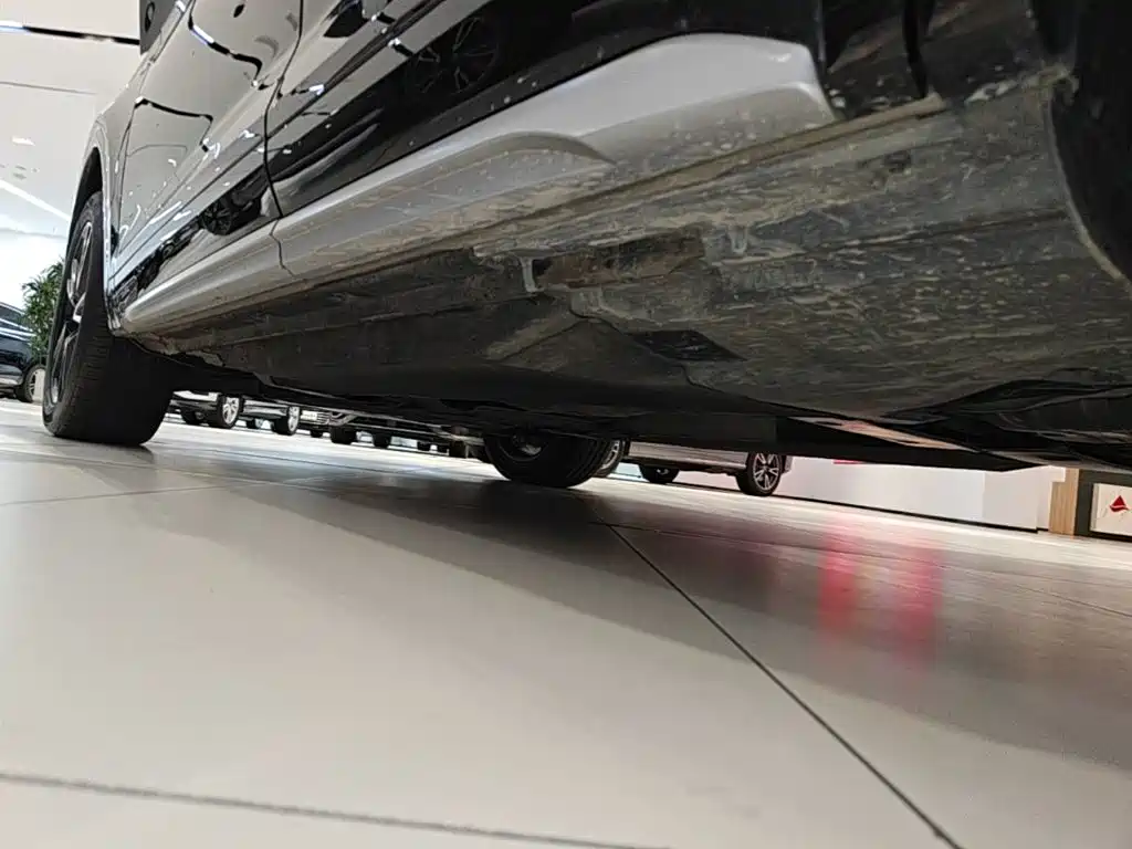 Audi Q5L — миниатюра 22