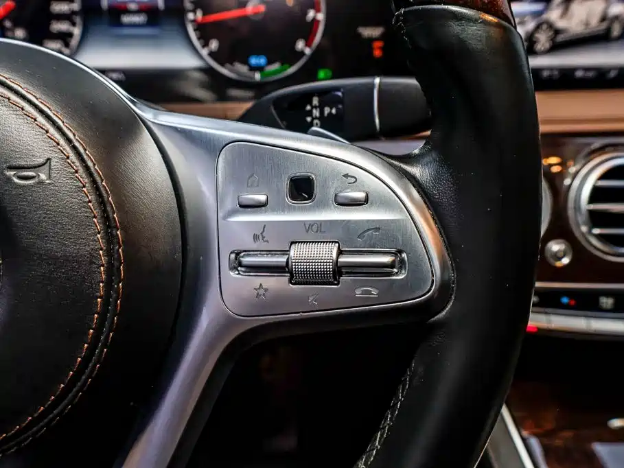 Mercedes-Benz S-Class — миниатюра 16