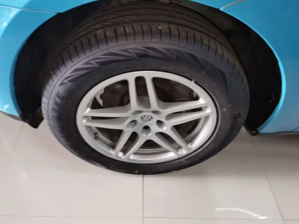 Porsche Macan — миниатюра 23