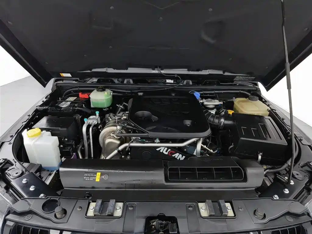 BAIC BJ40 2023 2.0D AT