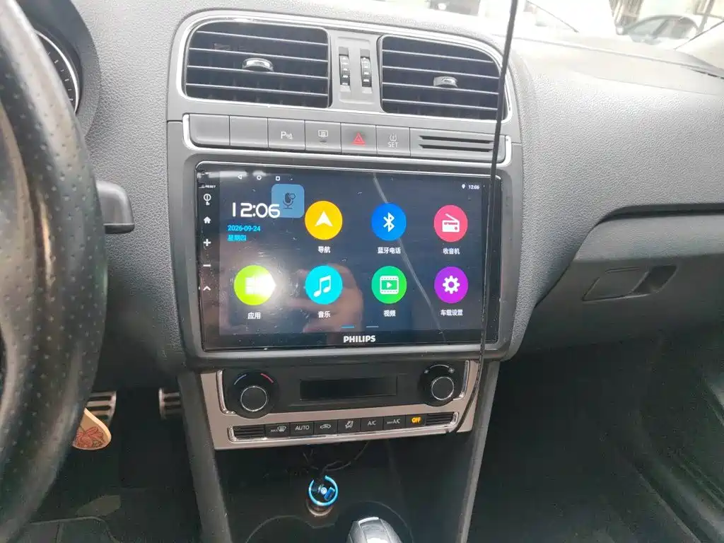 Volkswagen Polo — миниатюра 10