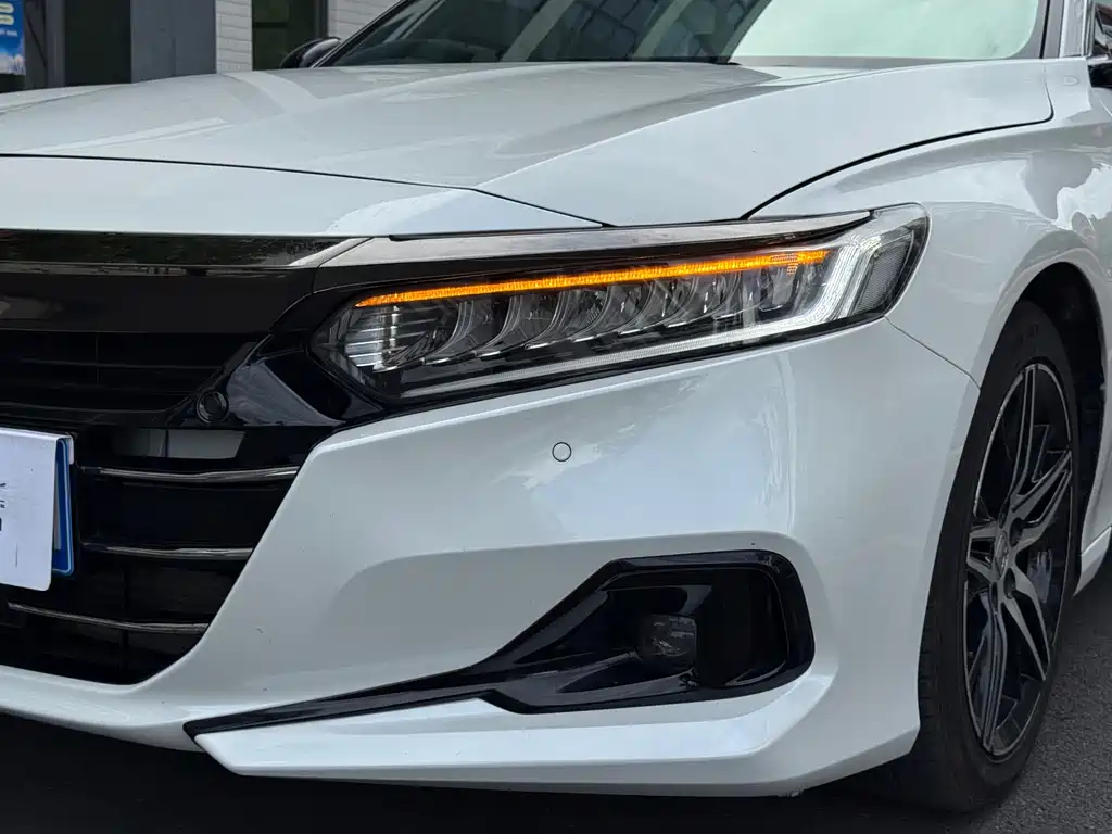 Honda Accord 2022 260TURBO Luxury