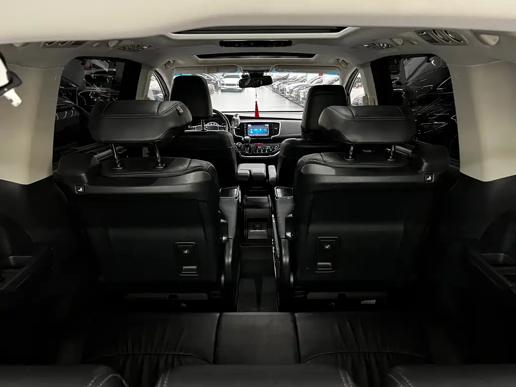 Honda Odyssey — миниатюра 12