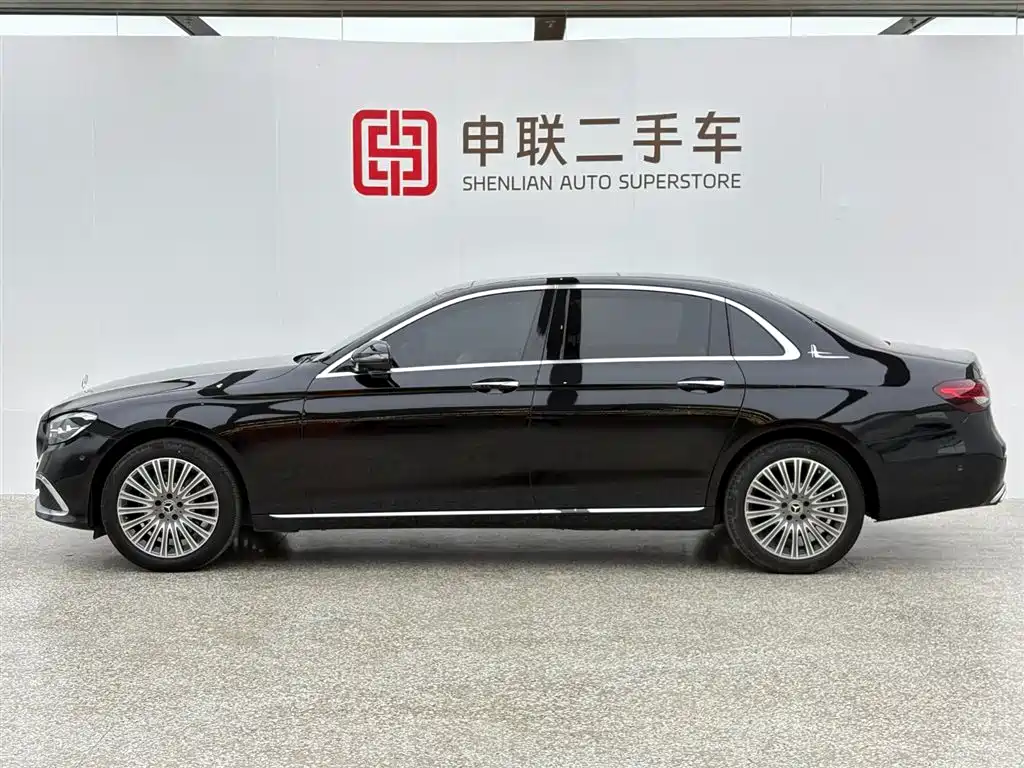 MERCEDES-BENZ  E CLASS