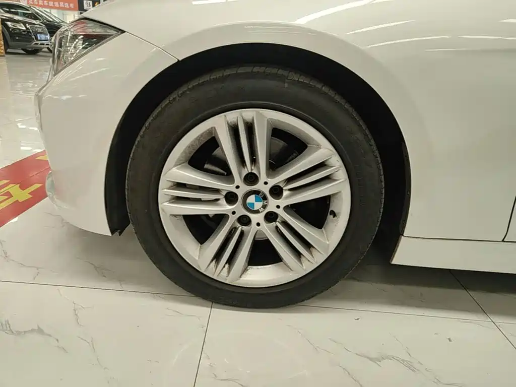 BMW 3 Series — миниатюра 23