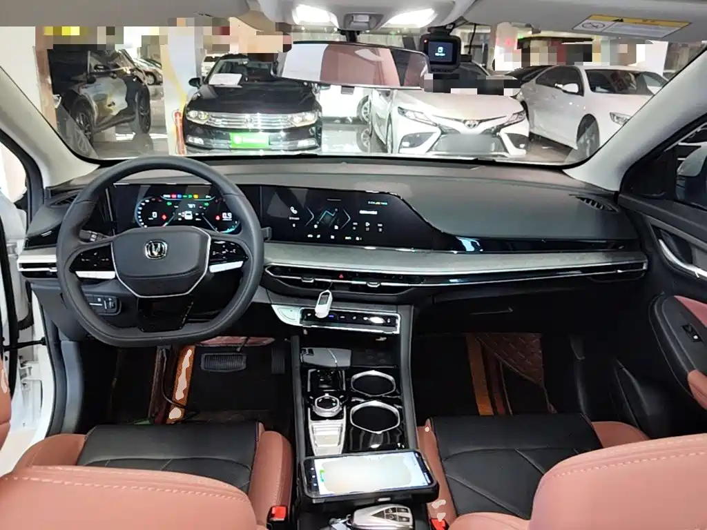 Changan Eado — миниатюра 10