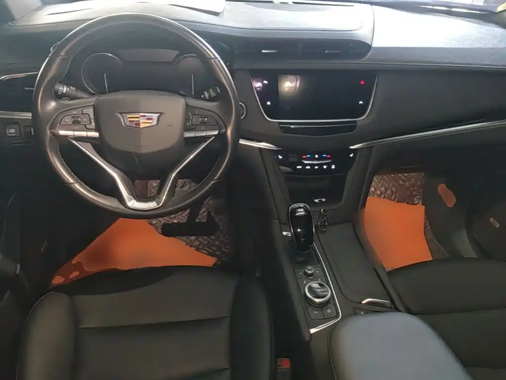 Cadillac XT6 — миниатюра 10