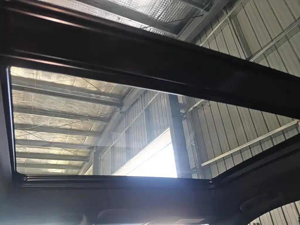 Cadillac XT6 — миниатюра 18