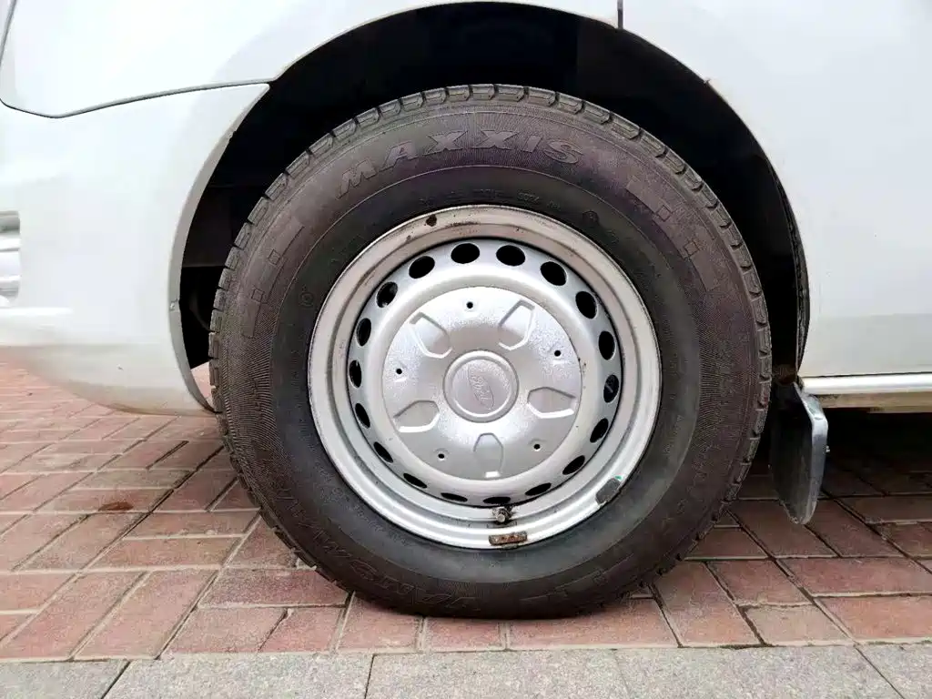 Ford Transit — миниатюра 23