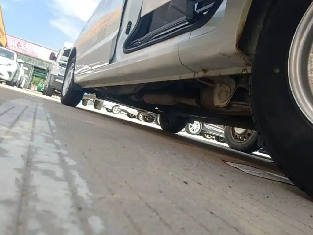 Wuling Hongguang V — миниатюра 22