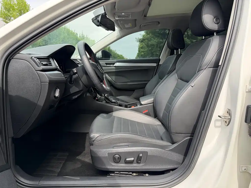 Skoda Superb 2019 TSI330 DSG Comfort