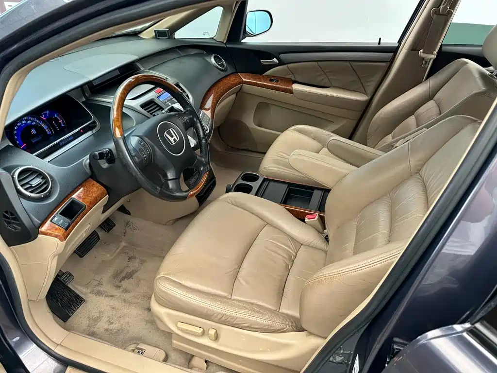 Honda Odyssey — миниатюра 6