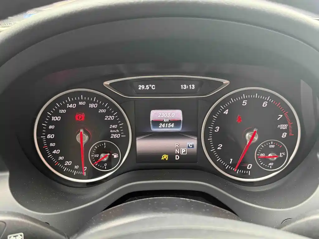 Mercedes-Benz A-Class (Import) — миниатюра 13