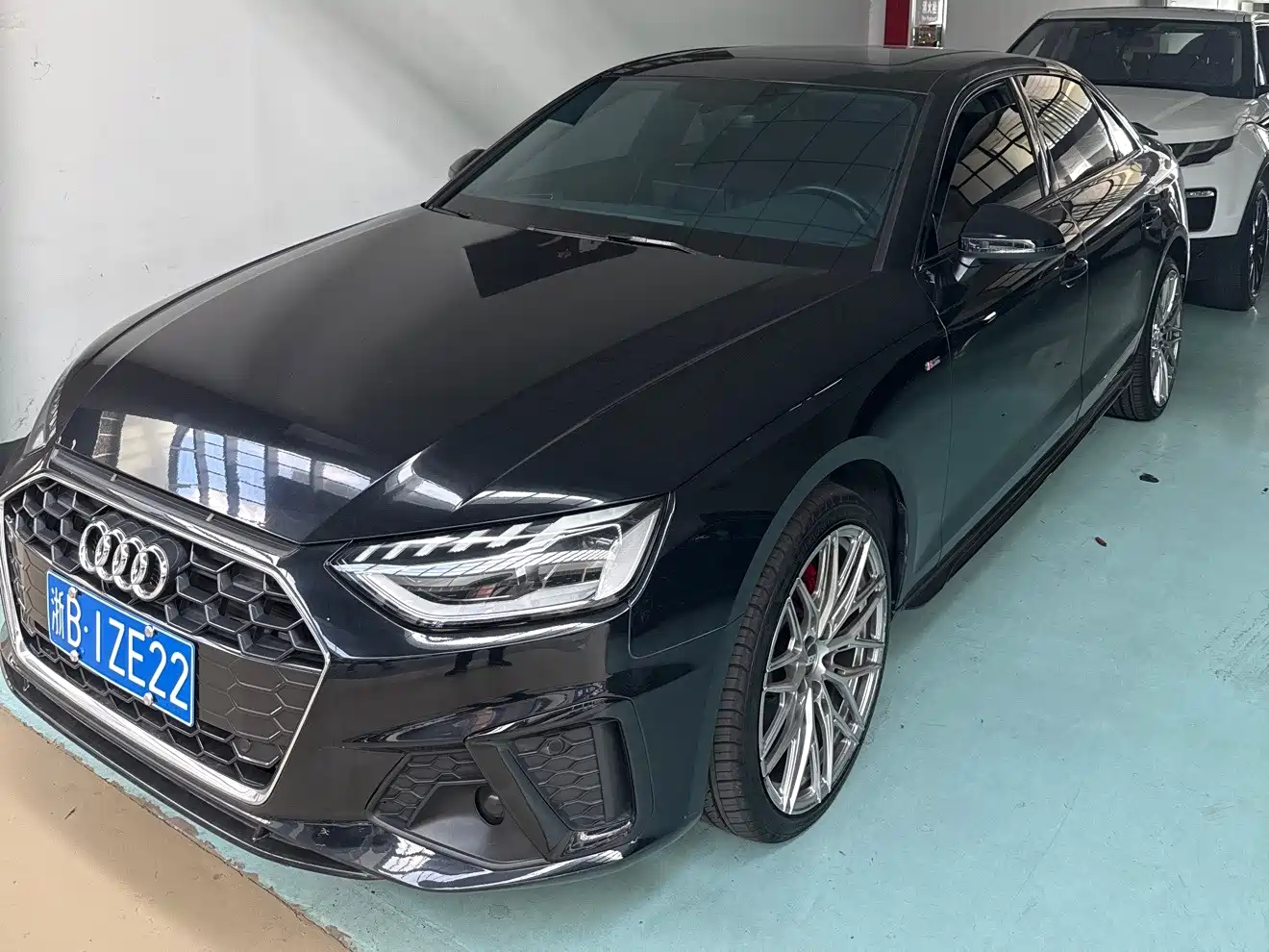 奥迪A4L 2022款 40 TFSI 豪华动感型 2022