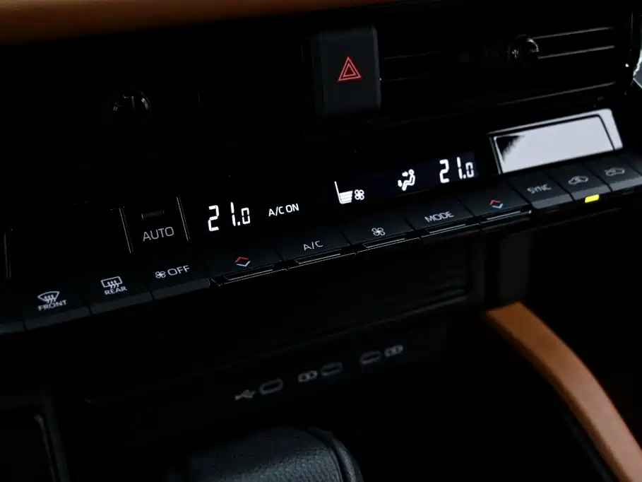 Toyota Prado — миниатюра 9