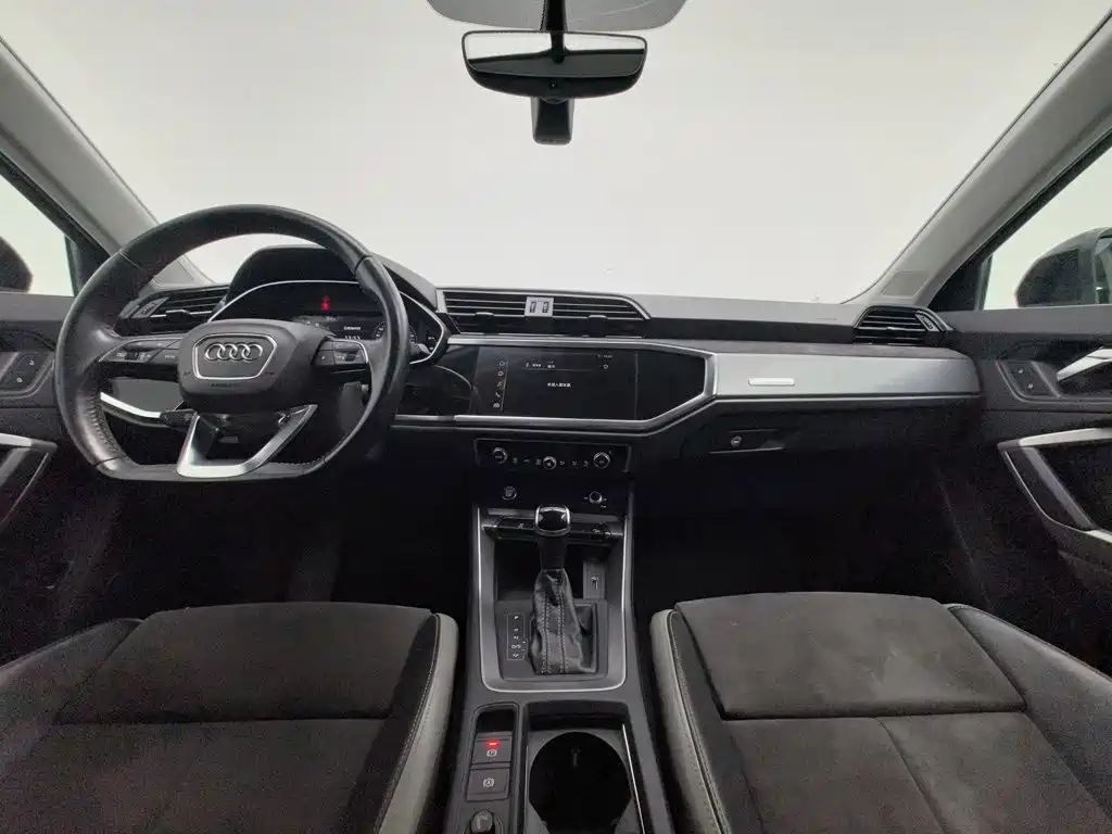 Audi Q3 — миниатюра 5
