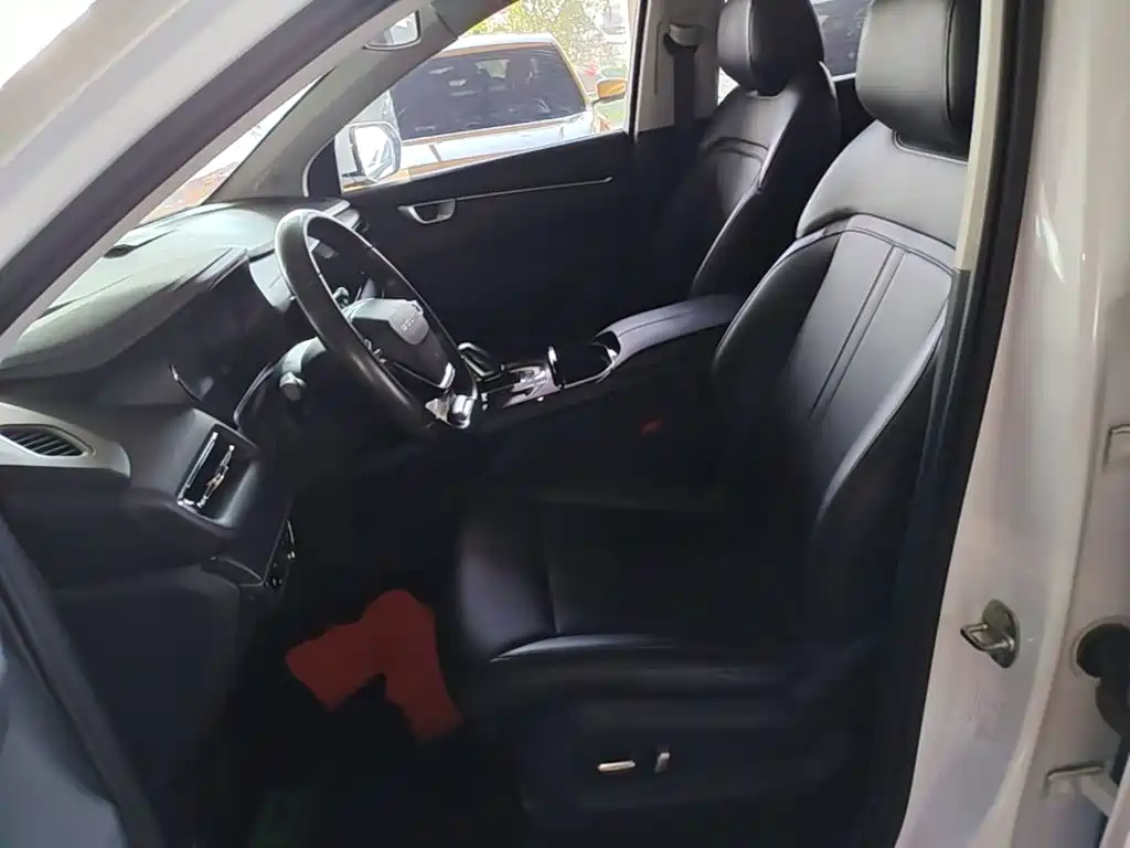 Wuling Victory — миниатюра 15