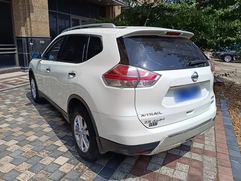 Nissan X-Trail — миниатюра 5