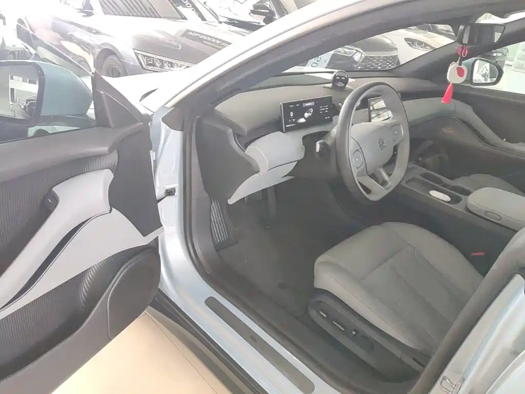 NIO ET5T — миниатюра 16