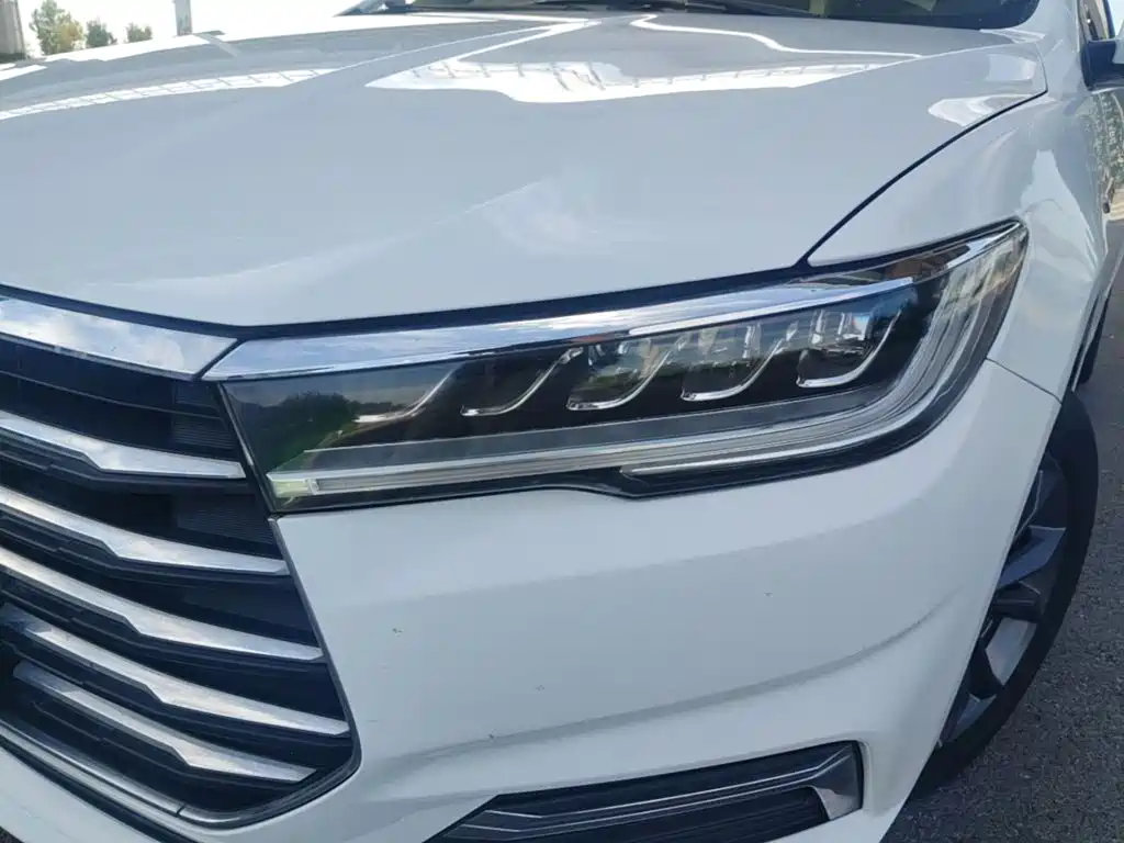 BYD Qin — миниатюра 24