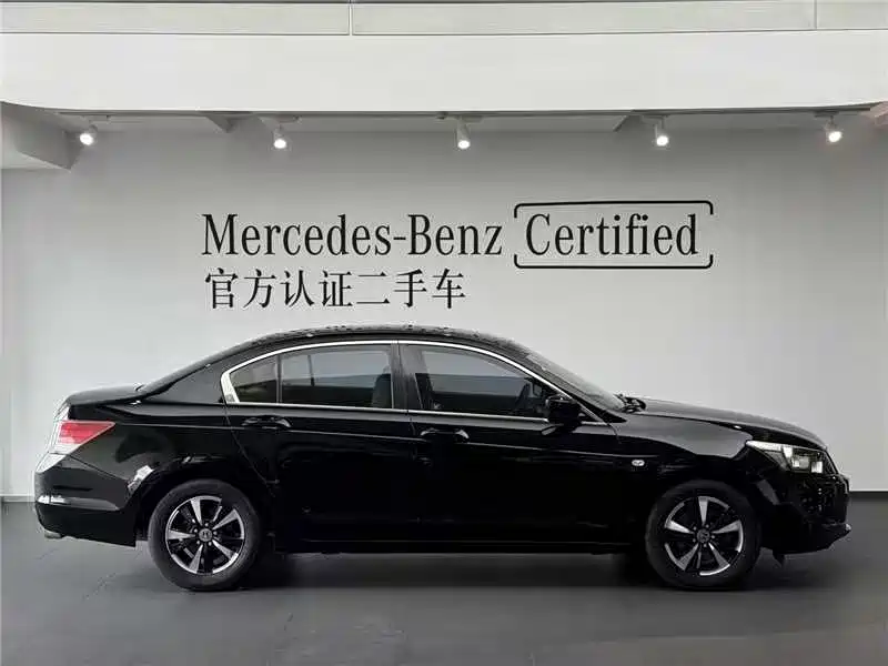 Honda Accord — миниатюра 13