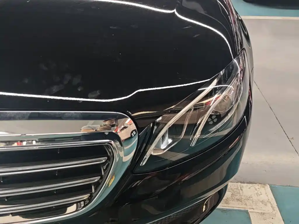 Mercedes-Benz E-Class — миниатюра 24