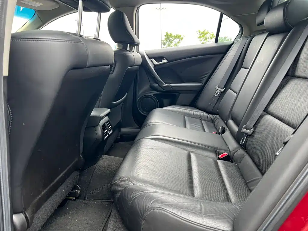 Honda Spirior — миниатюра 8