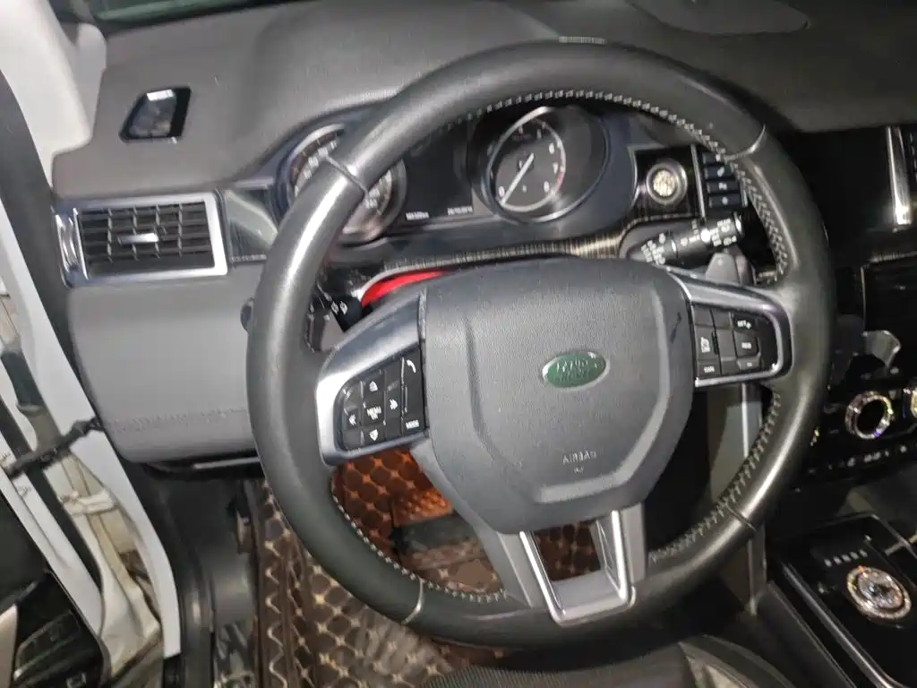 Land Rover Discovery Sport — миниатюра 11