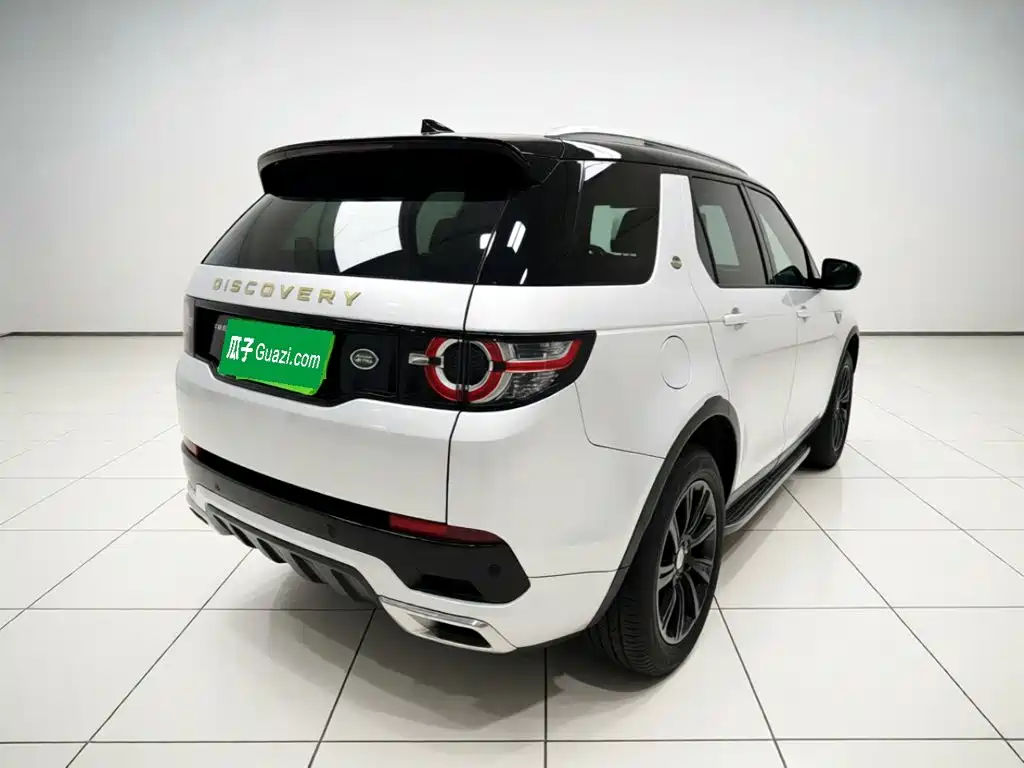 Land Rover Discovery Sport — миниатюра 6