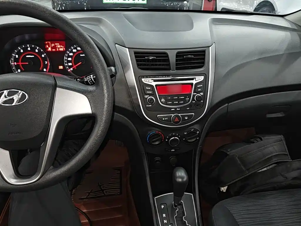 Hyundai Ruiyi — миниатюра 10