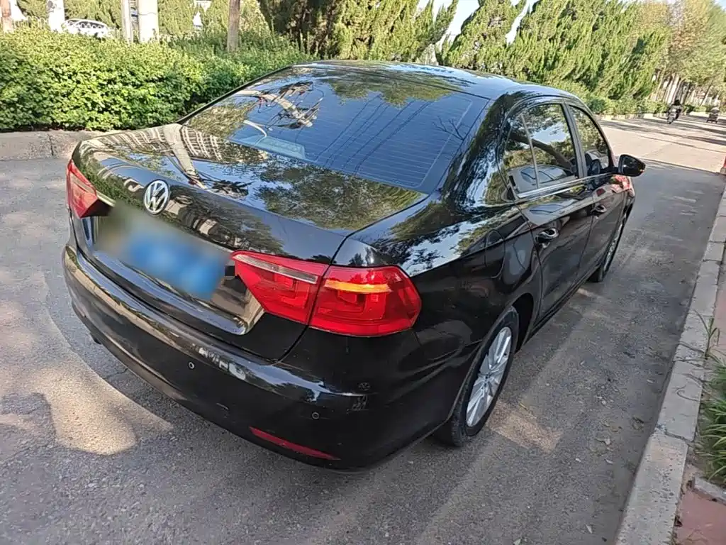 Volkswagen Lavida — миниатюра 7