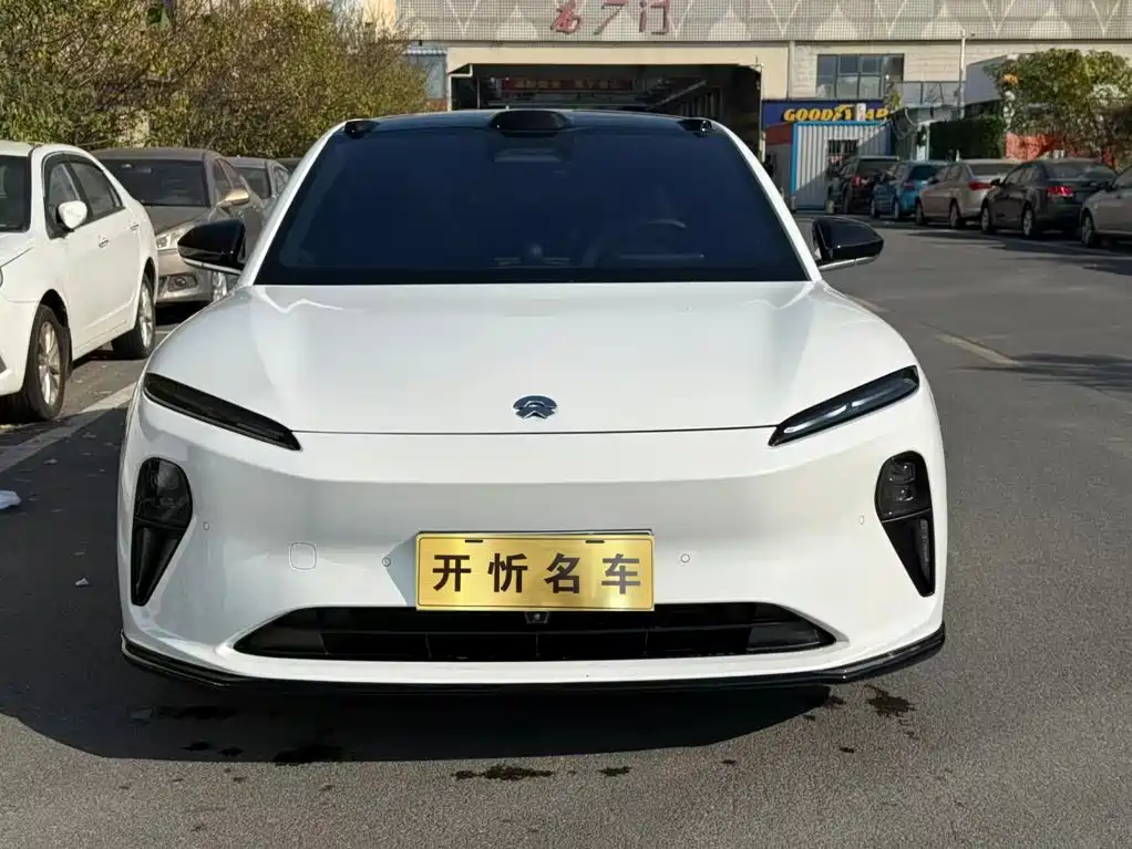 NIO ET5T — миниатюра 2
