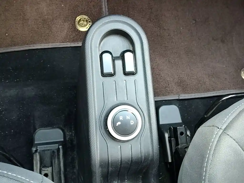 Wuling MINIEV — миниатюра 14