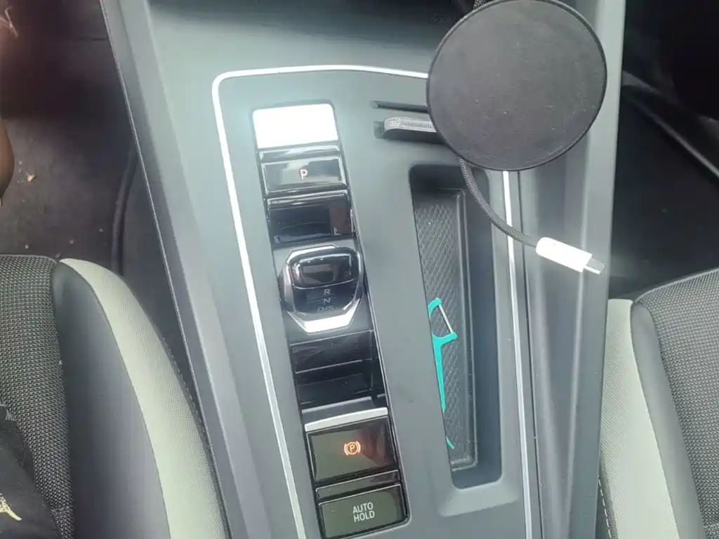 Volkswagen Golf — миниатюра 14