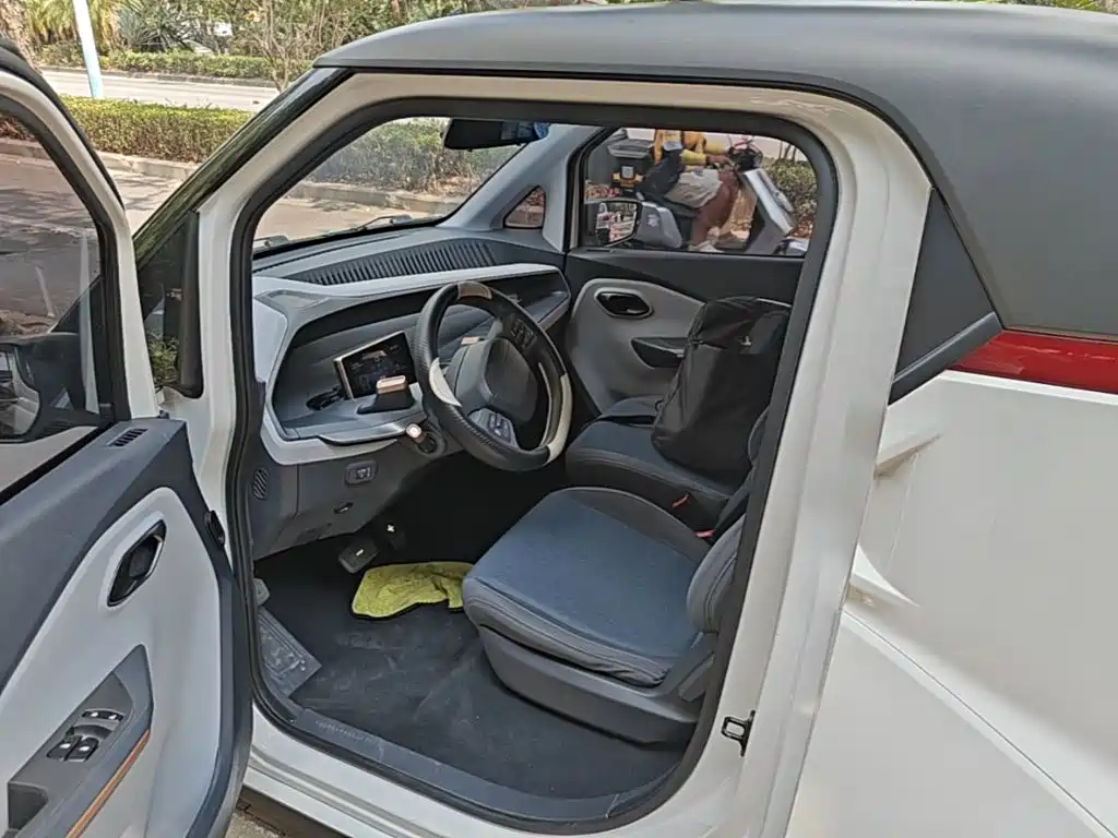Baojun E200 — миниатюра 15