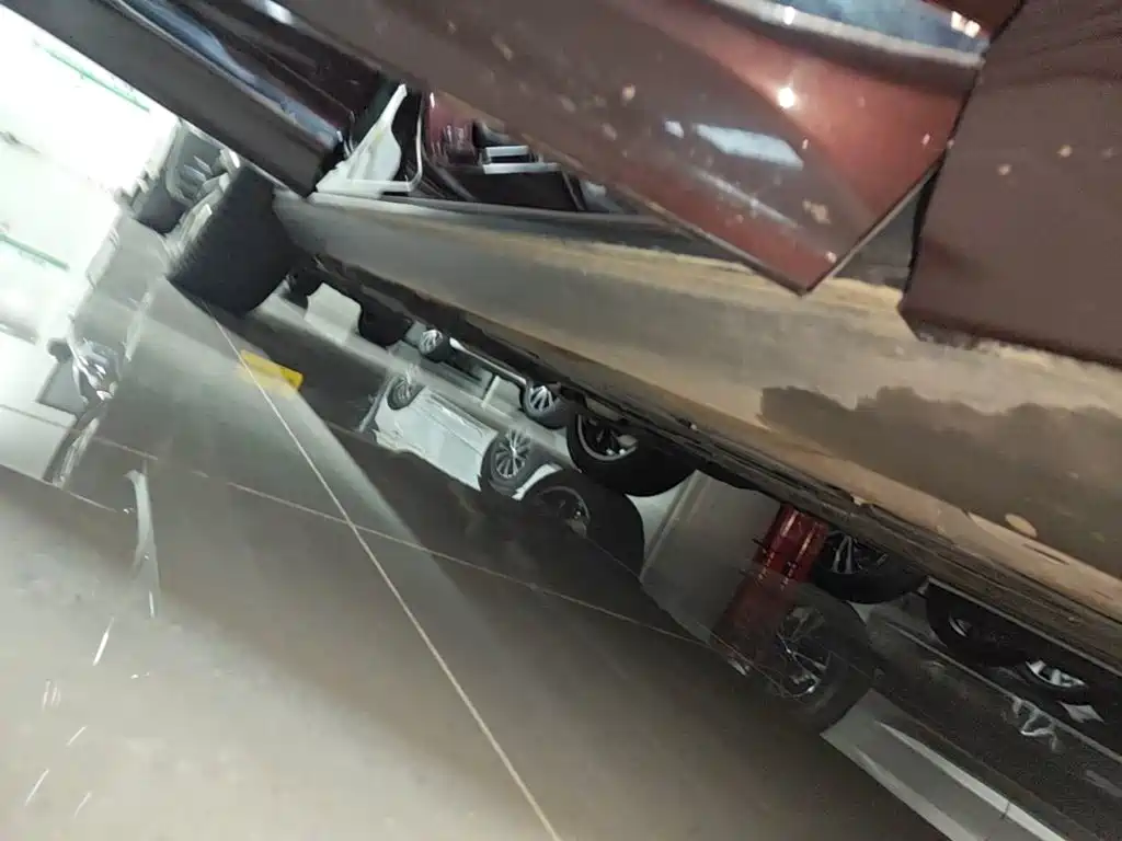 Volvo XC60 PHEV — миниатюра 21