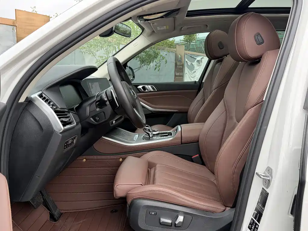 BMW X5 2020 xDrive40i M Sport