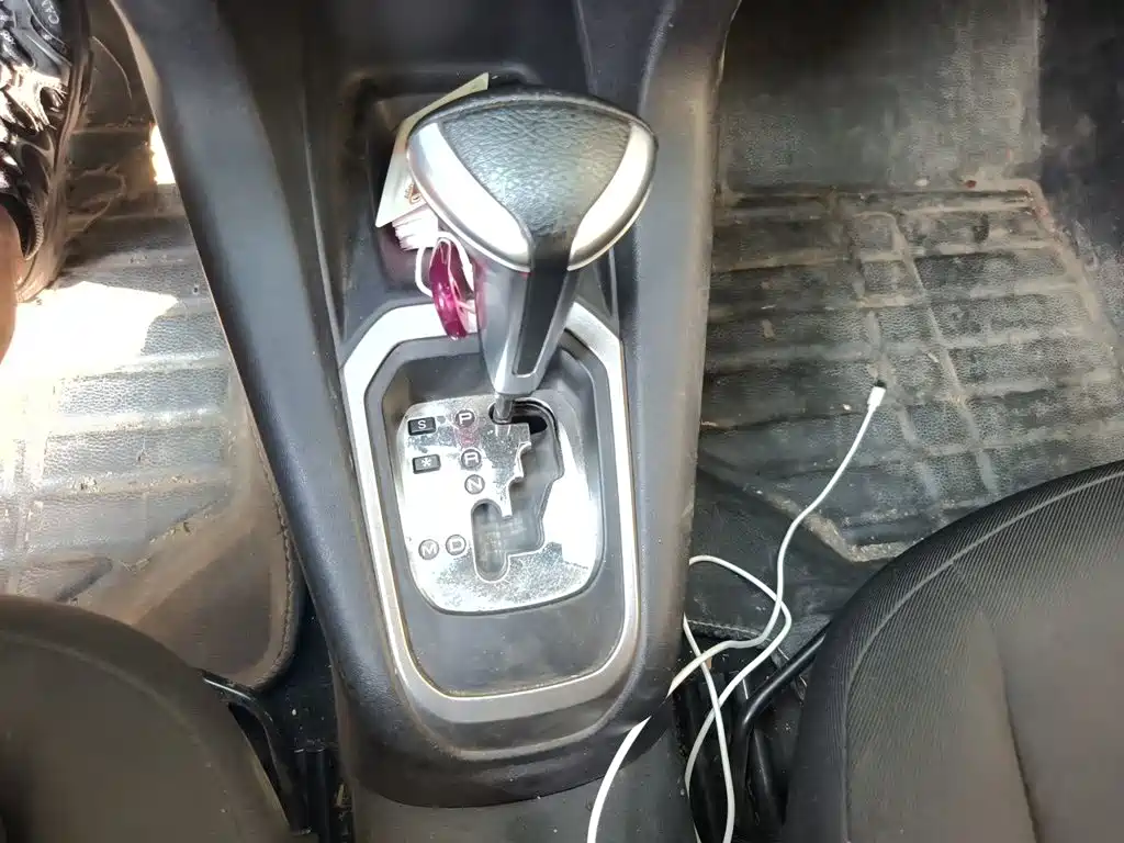 Citroen Elysee — миниатюра 15