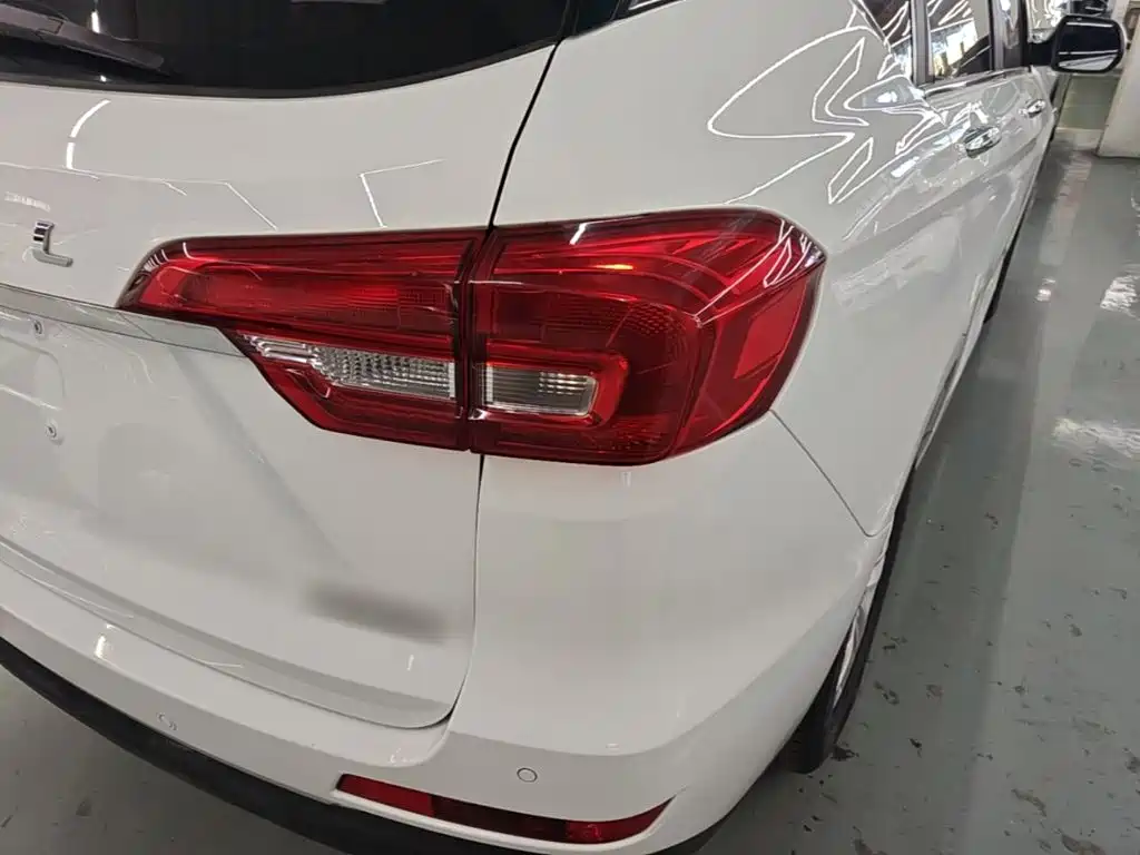 Haval M6 — миниатюра 8