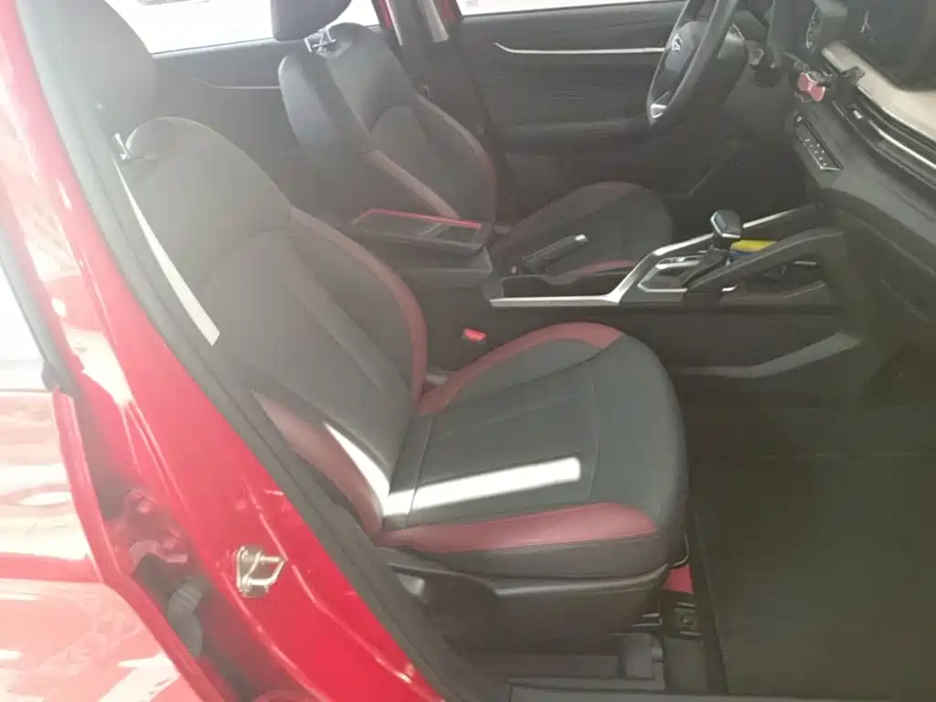 Geely Vision X3 — миниатюра 25