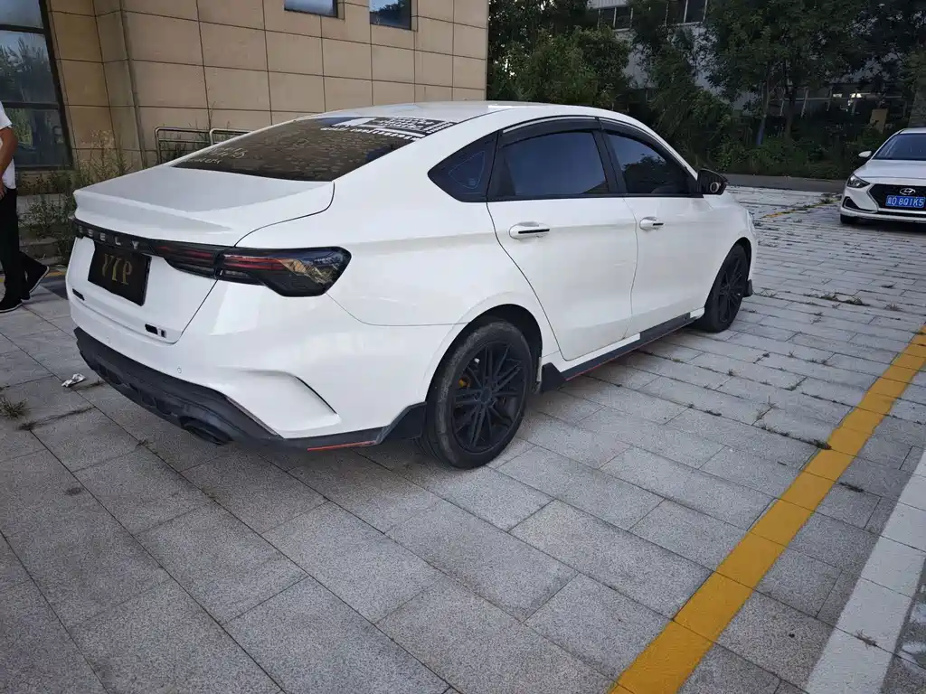 Geely Binrui — миниатюра 6