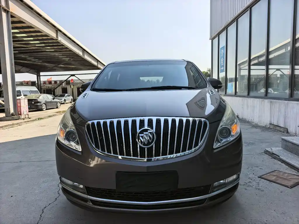 Buick GL8 — миниатюра 4